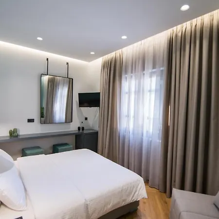 Aparthotel Ederlezi Zoubourlou 3*